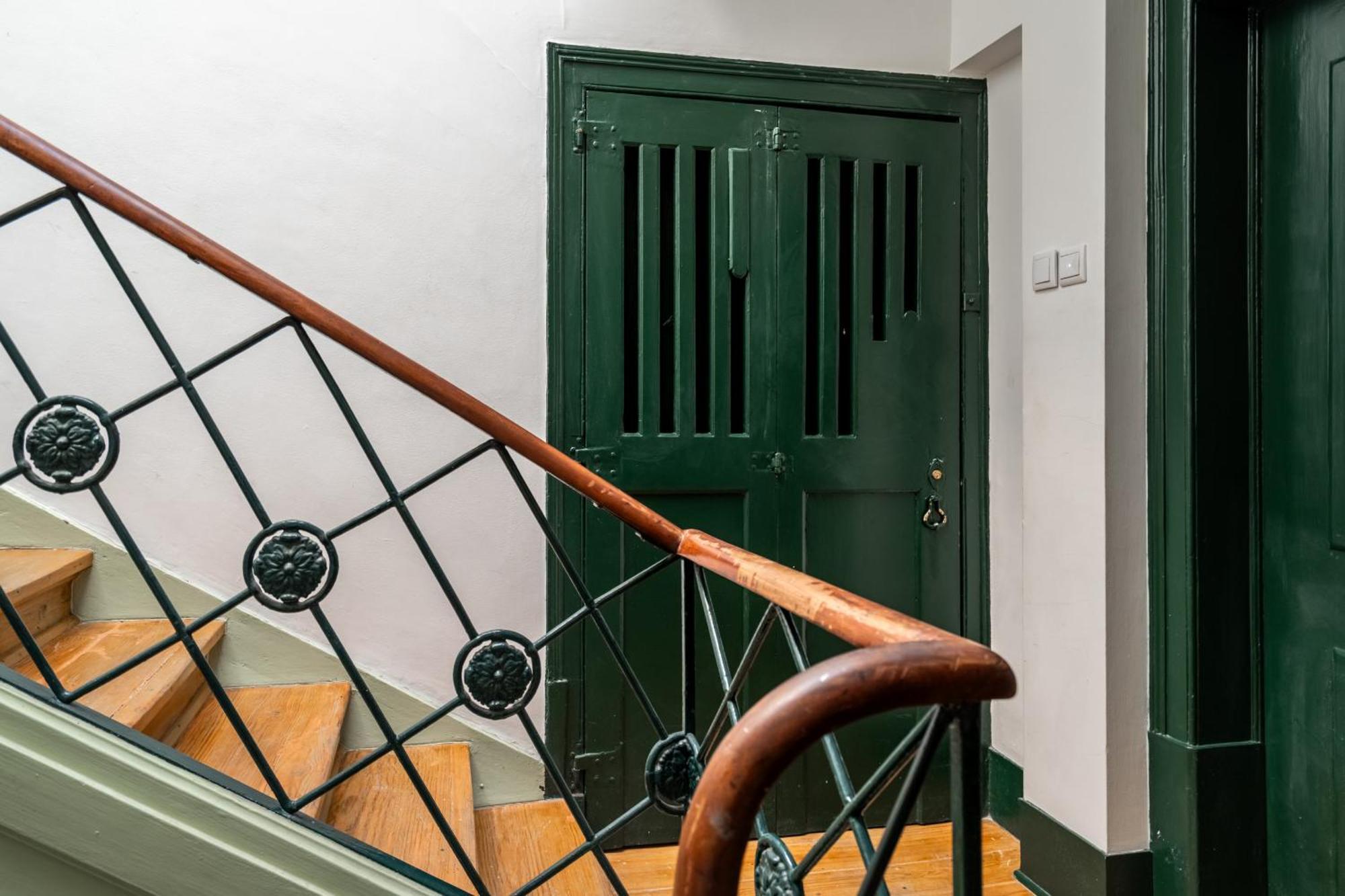 Apartment Lovely 2 Bedroom In The Heart Of Lissabon